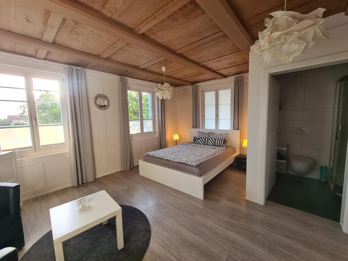 Von May Rooms Herbligen Exteriör bild
